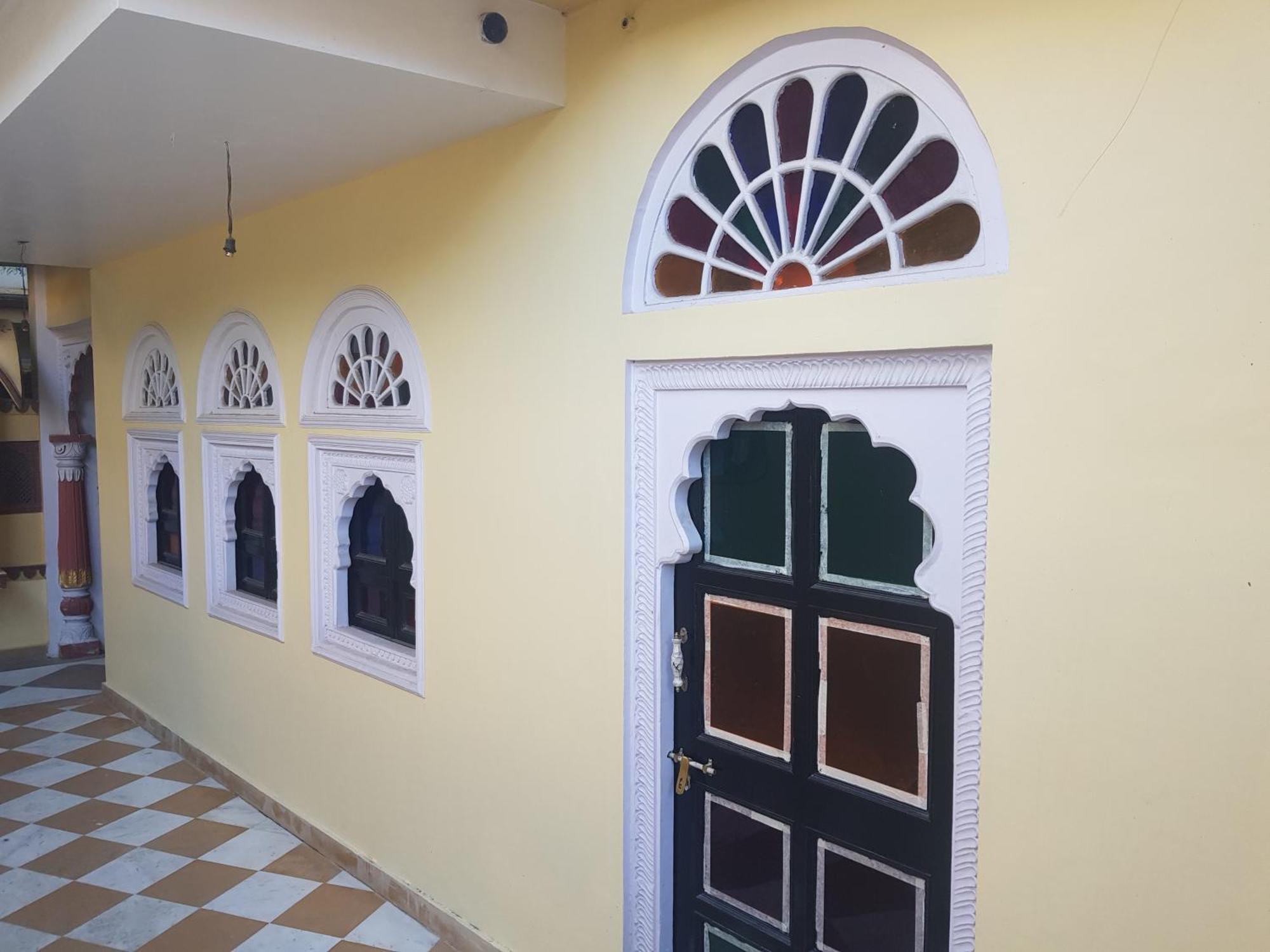 Sureli Haveli Apartment Джайпур Стая снимка