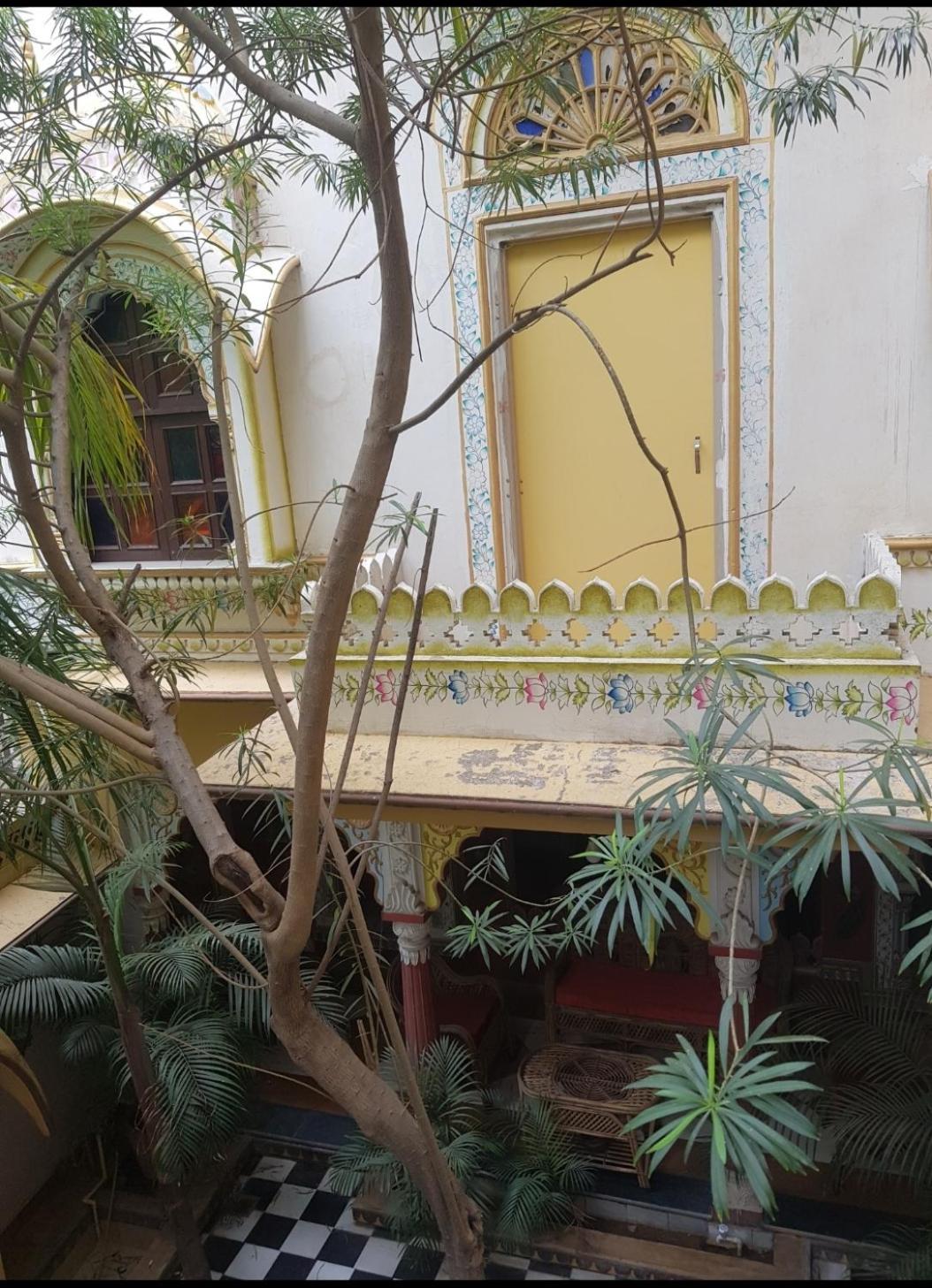 Sureli Haveli Apartment Джайпур Стая снимка