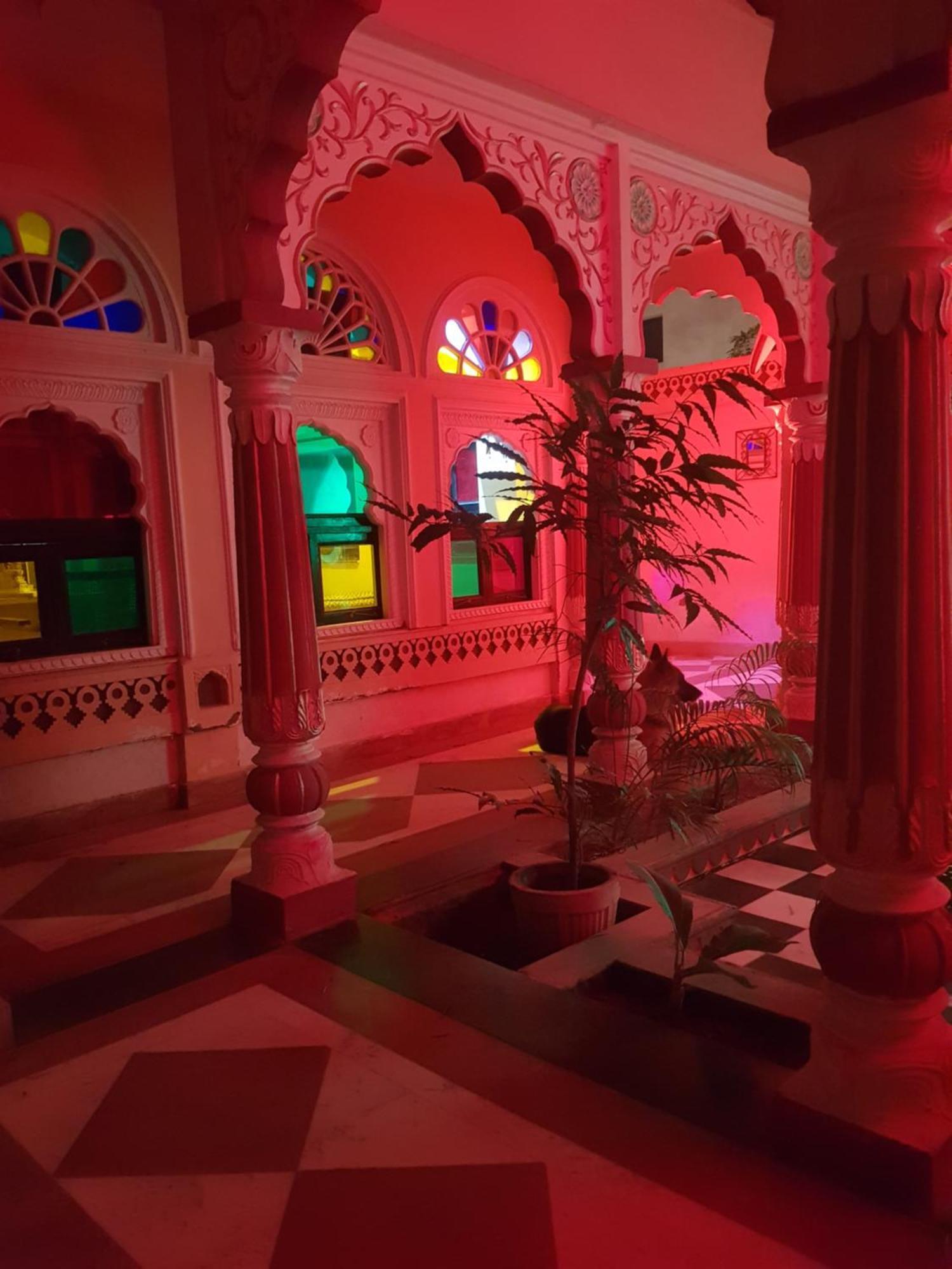 Sureli Haveli Apartment Джайпур Стая снимка